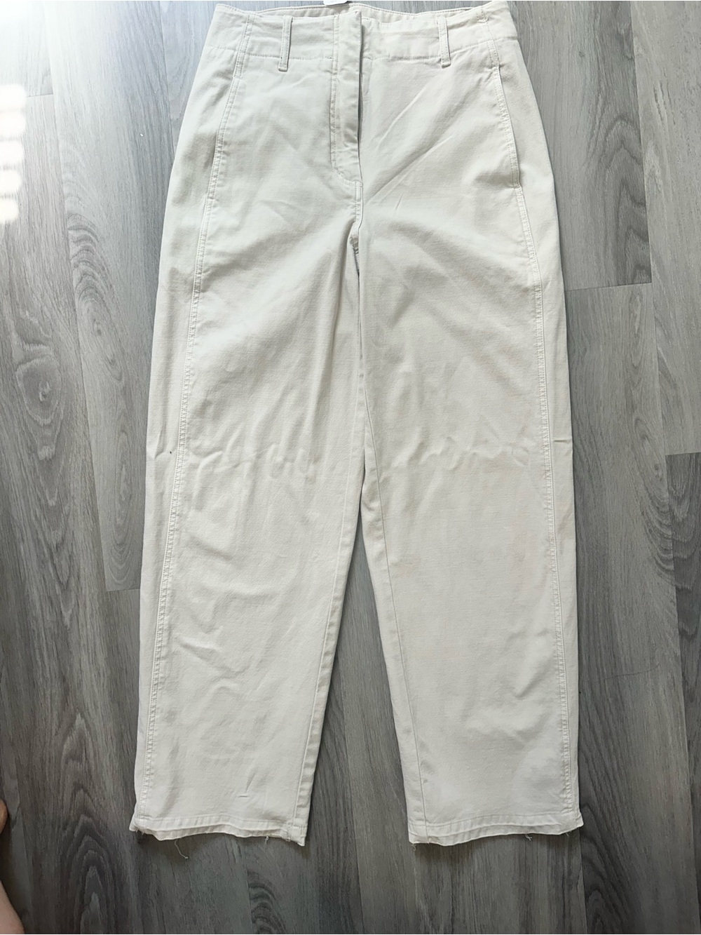 Wilfred Free Cream High-Rise Straight Leg Pants